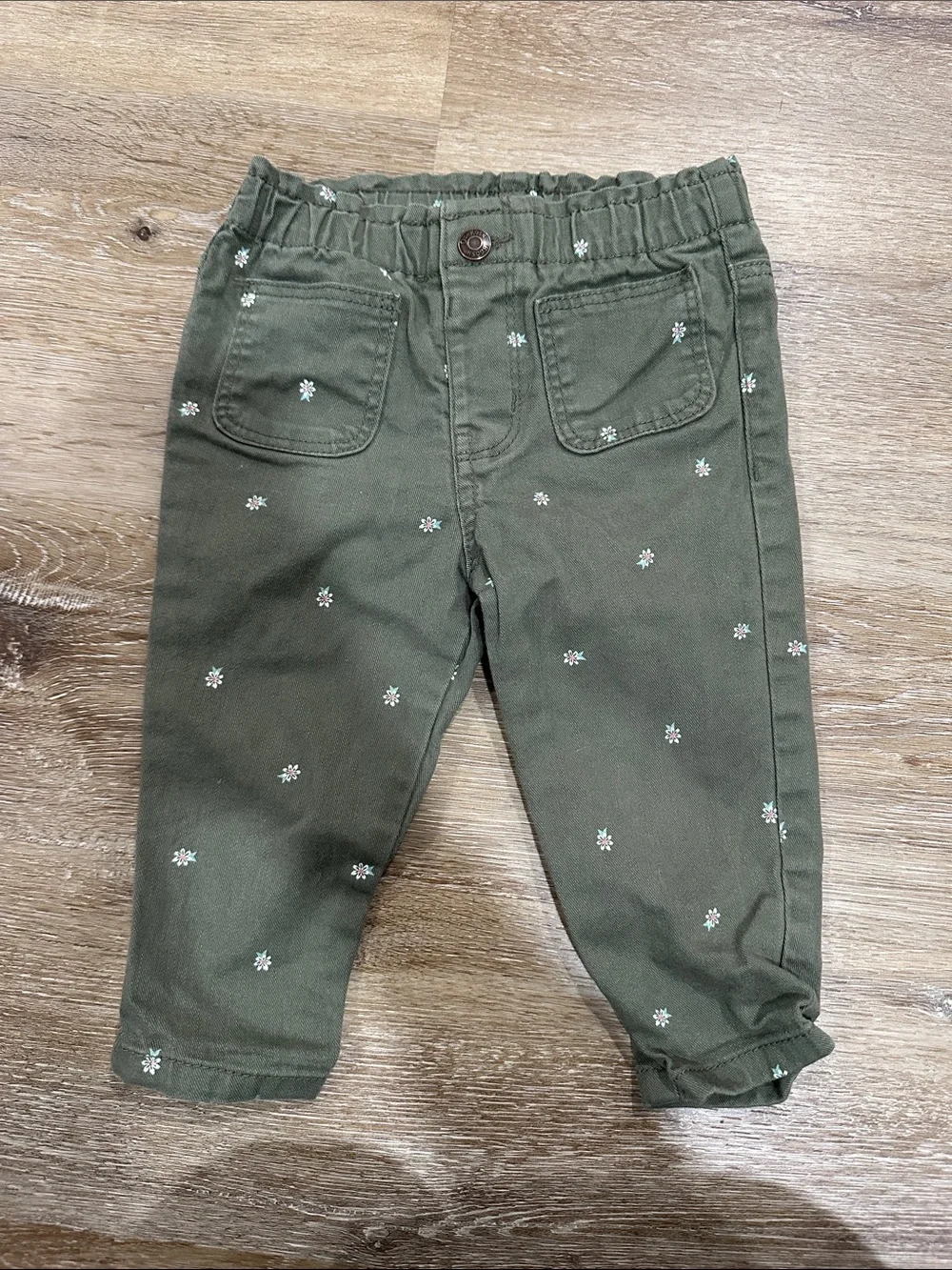 Girls Oshkosh floral olive green jeans with stretch waist 18 mo